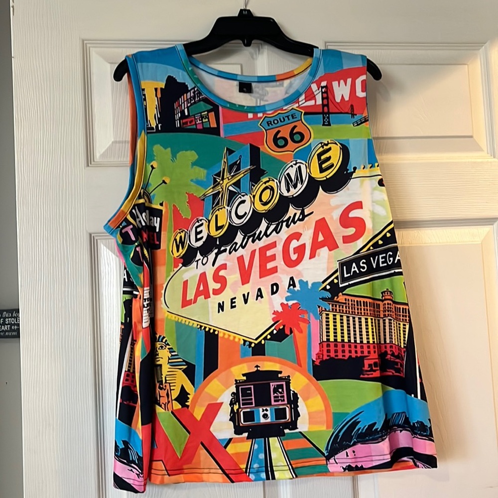Bright adorable sleeveless top
